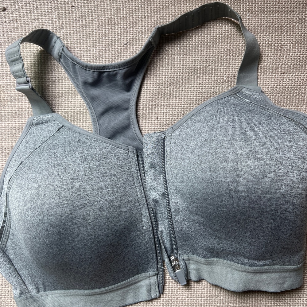 Front Zip Sports Bra